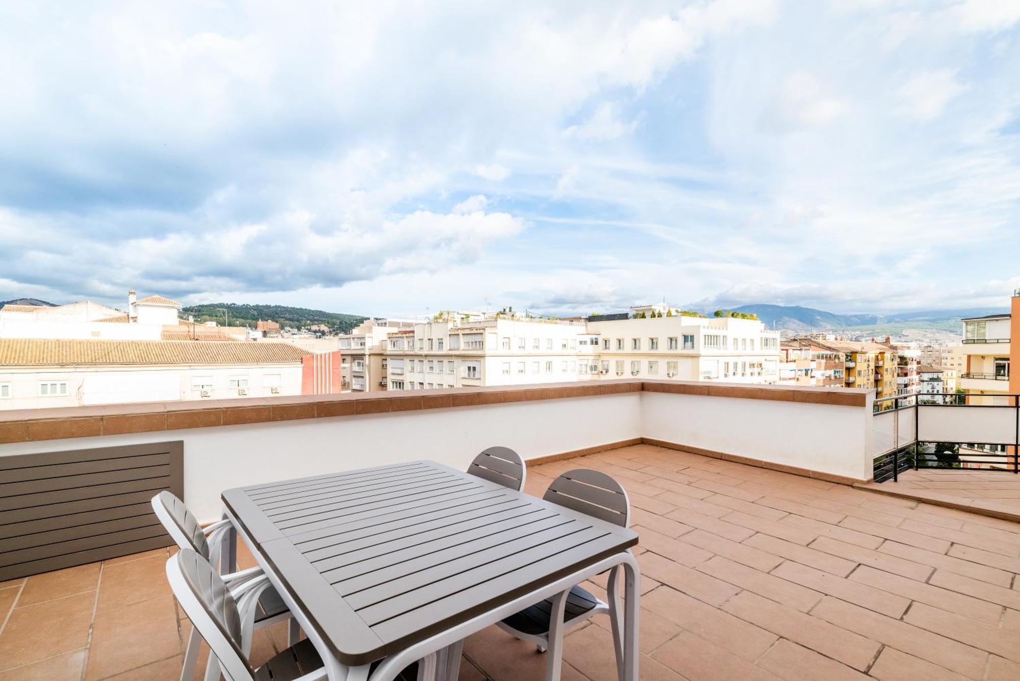 Tuguest Neptuno Apartment Granada Eksteriør billede